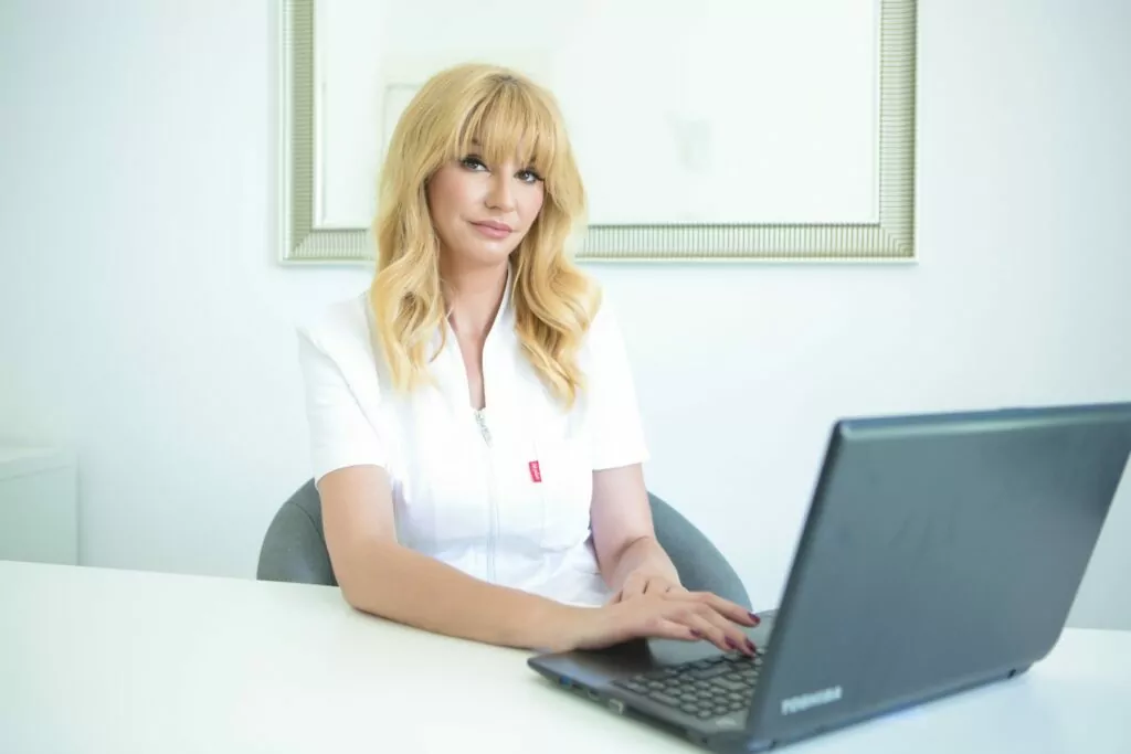 Look Beautiful, ljepota, estetska kirurgija, estetska dermatologija, zdravlje