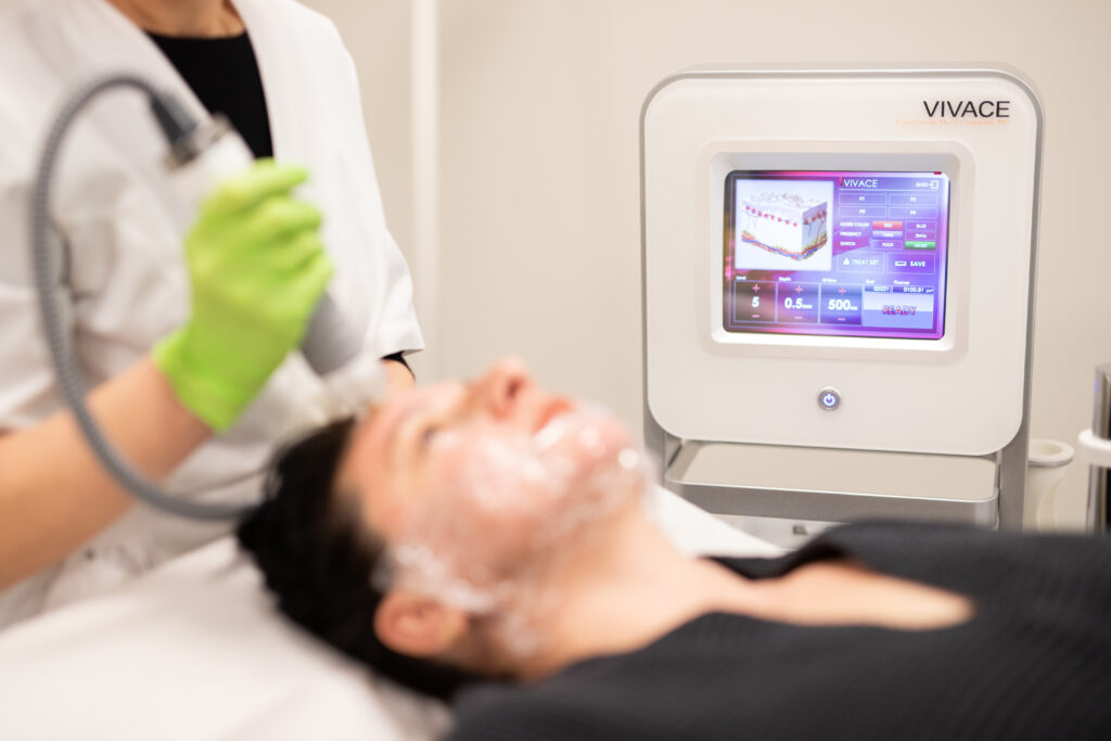 Look Beautiful, ljepota, estetska kirurgija, estetska dermatologija, zdravlje